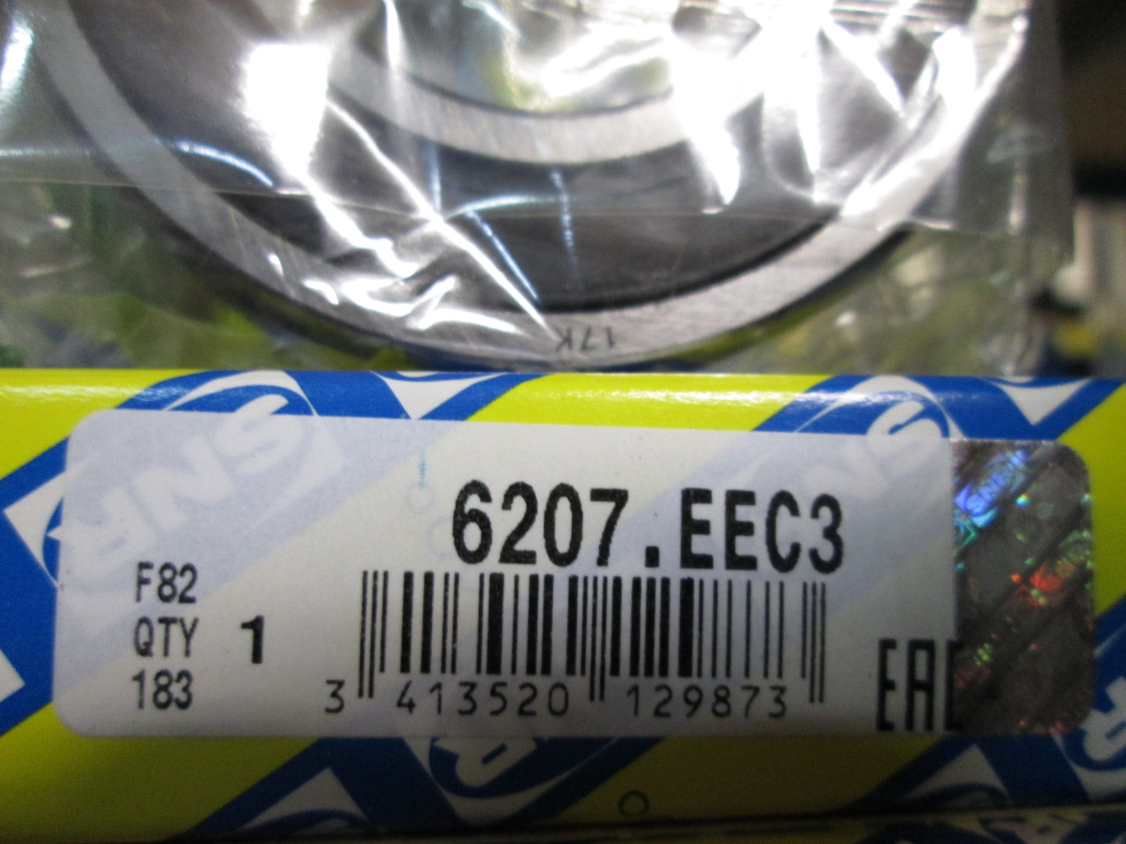 lozisko 6207 EE C3 SNR