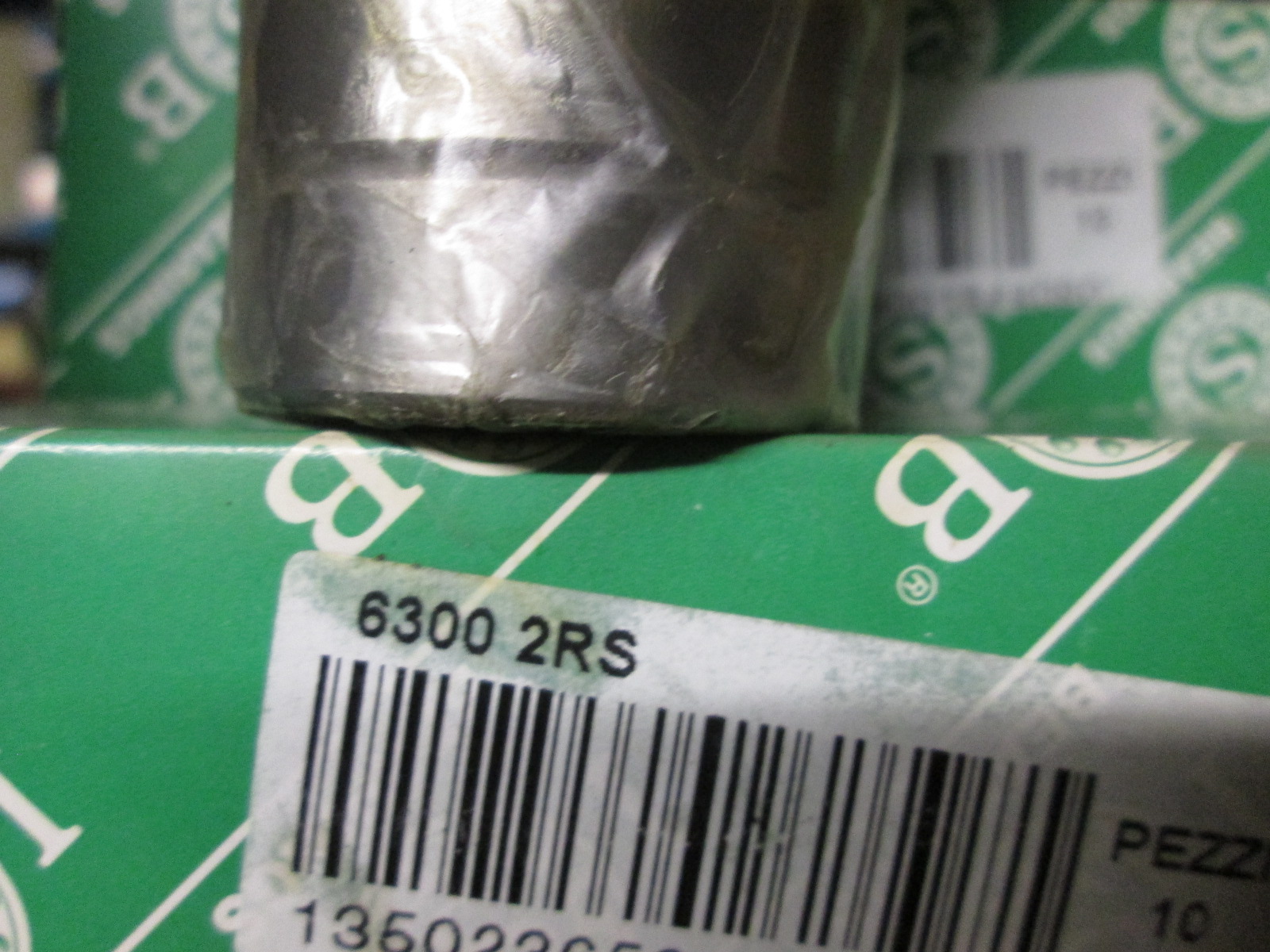 lozisko 6300 2RS ISB