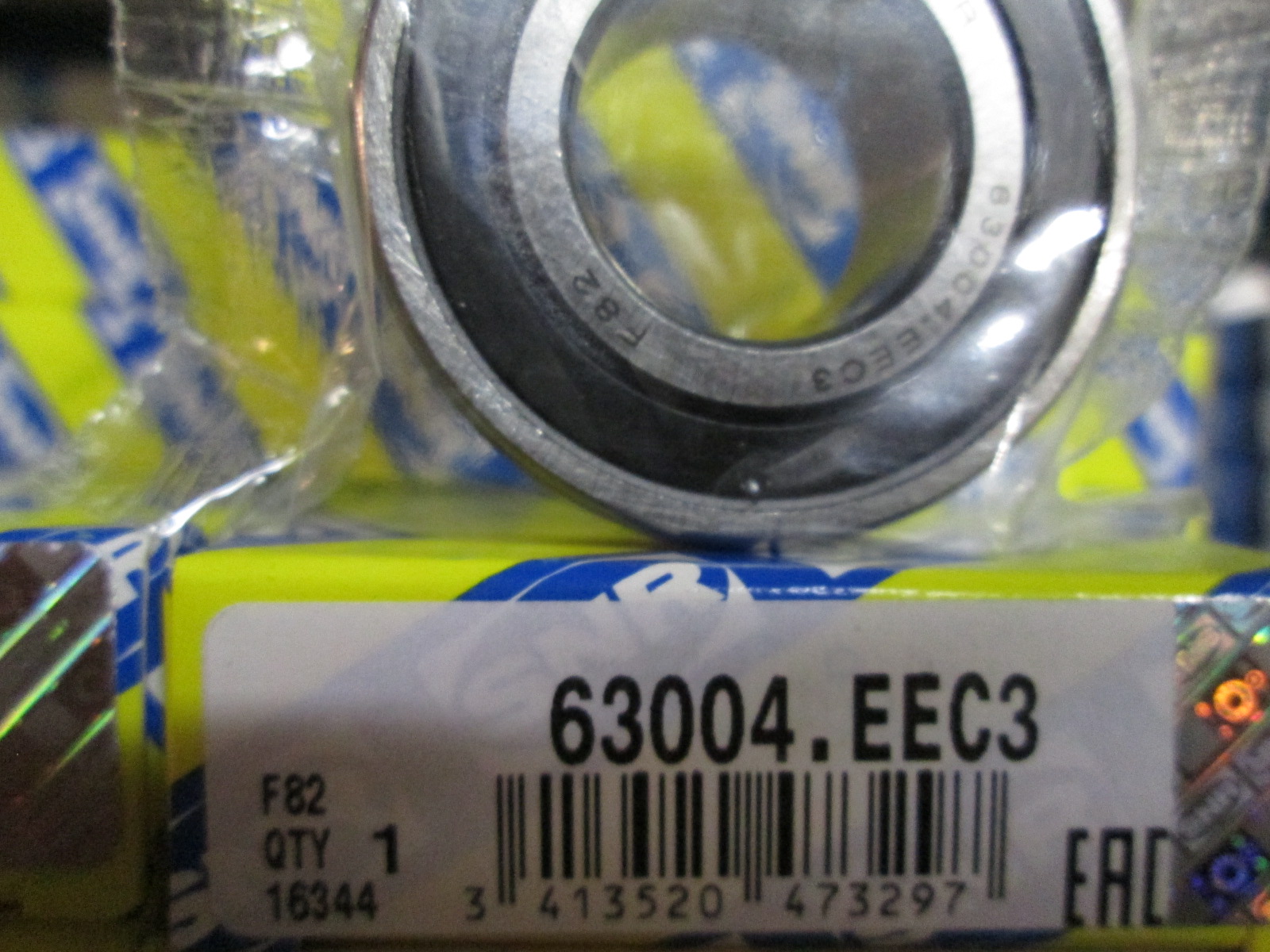lozisko 63004 EE C3 SNR