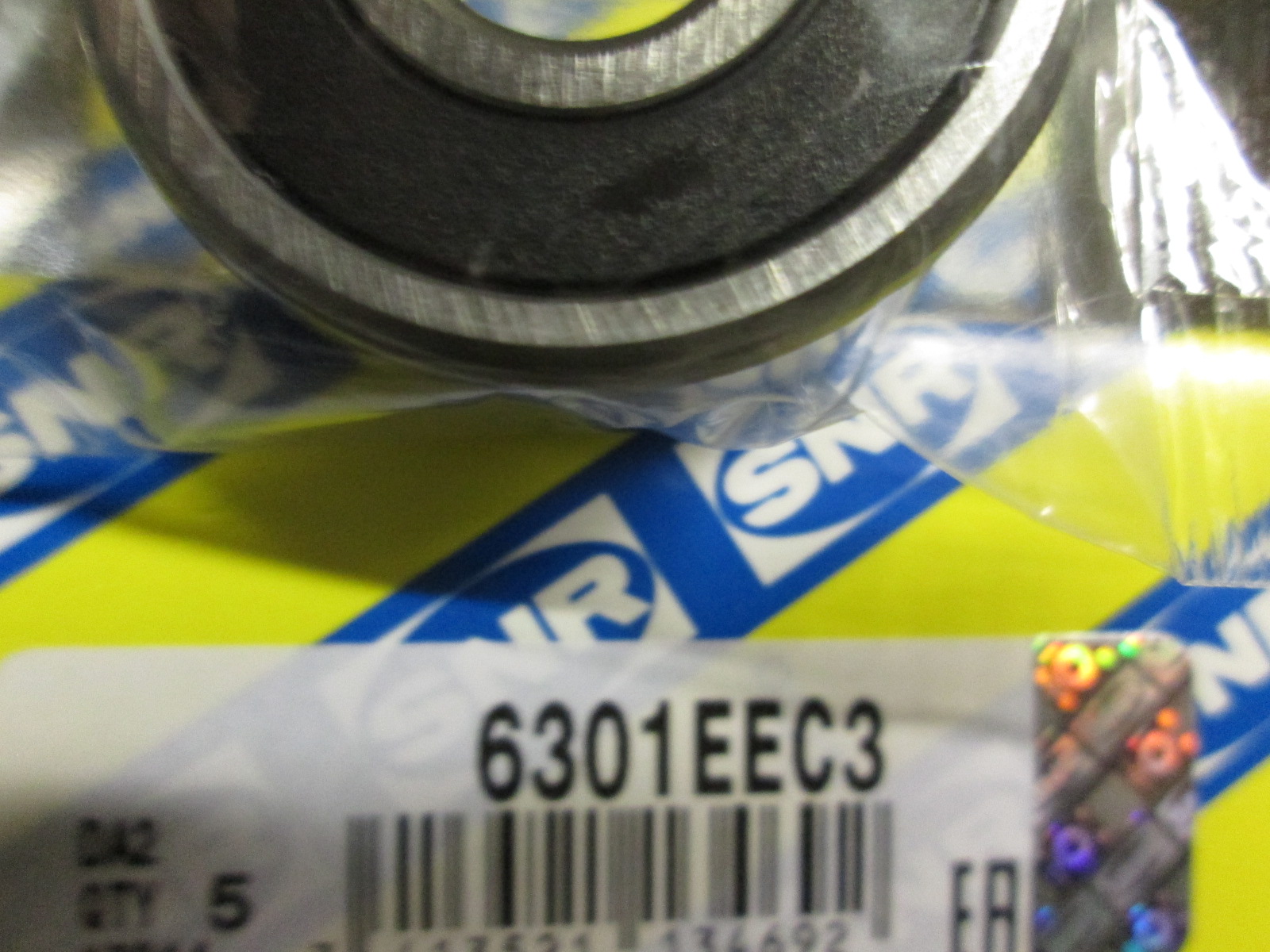 lozisko 6301 EE C3 SNR